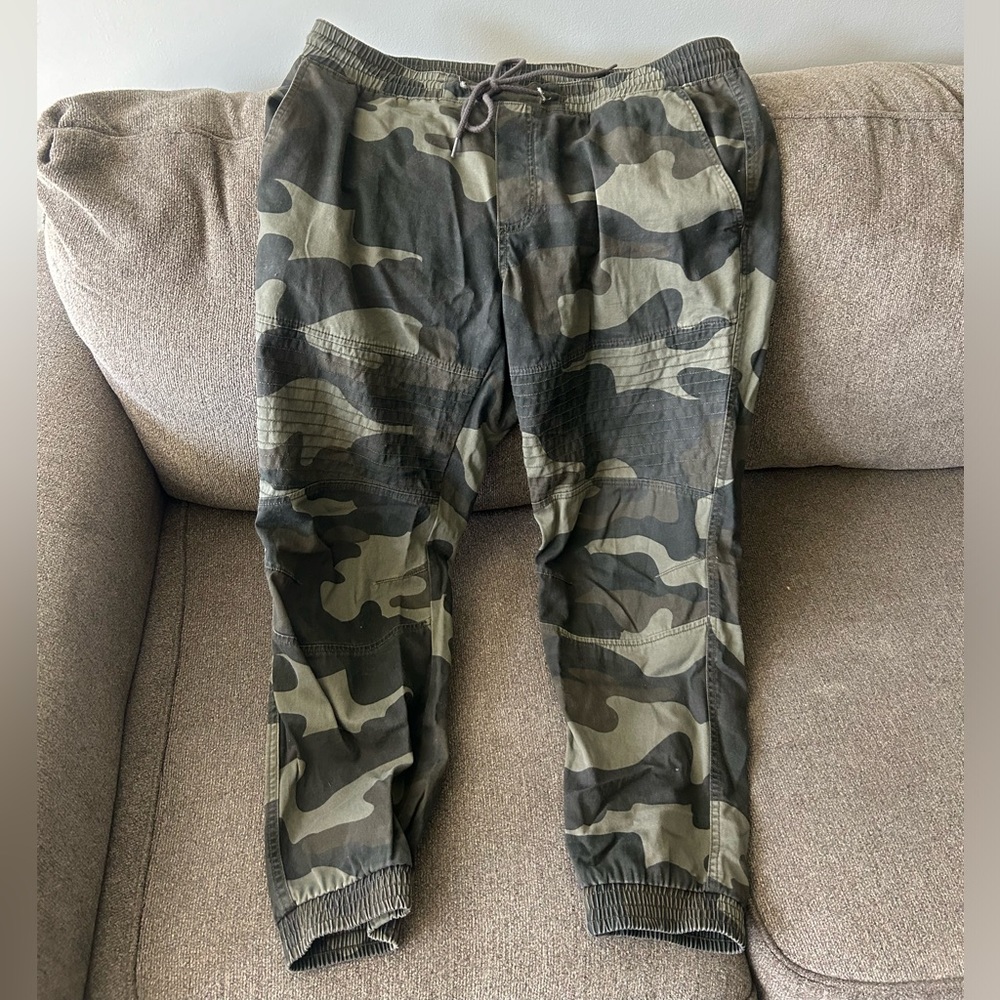 Camo XL American Rag Men’s Joggers